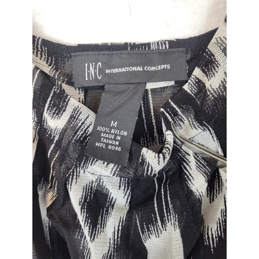 INC INTERNATIONAL CONCEPTS BLACK & WHITE STRETCH‎ HALTER TOP SIZE MEDIUM - Picture 2 of 4